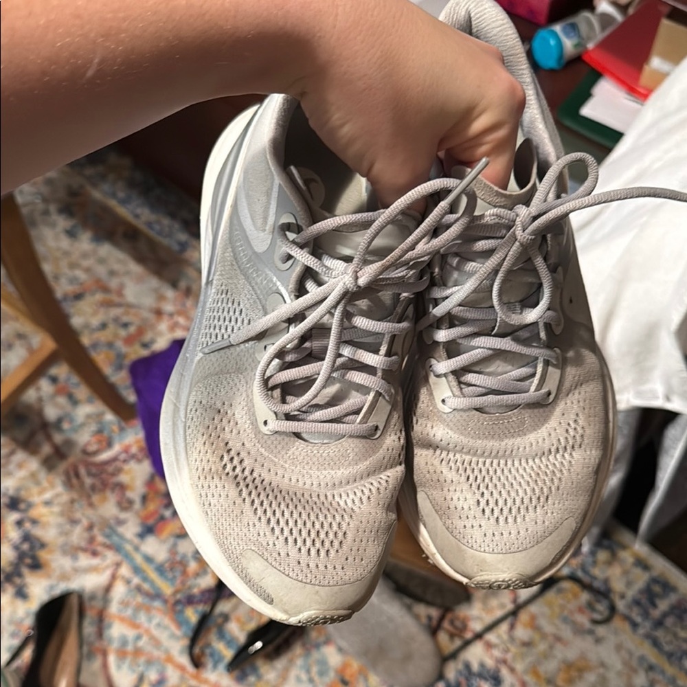 Lululemon Athletica Gray Athletic Shoes Lightweight Breathable Design